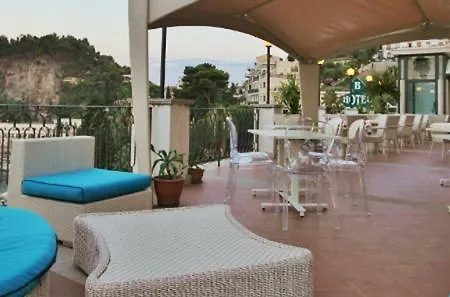 Baia Azzurra 4* Ταορμίνα